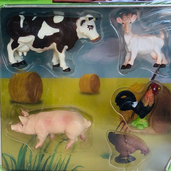 Papo Mini 7 Farm Animals Hand painted figurines in Tin Case New Sealed Age 3+ - Picture 10 of 13